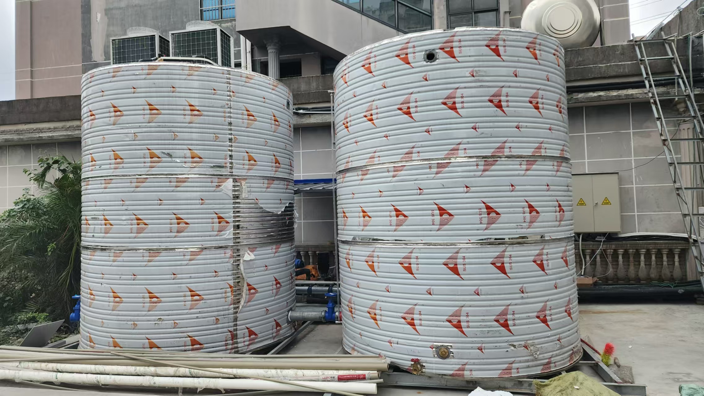 2024.11.11海口秀英寶潤湯泉洗浴中心熱水設(shè)備