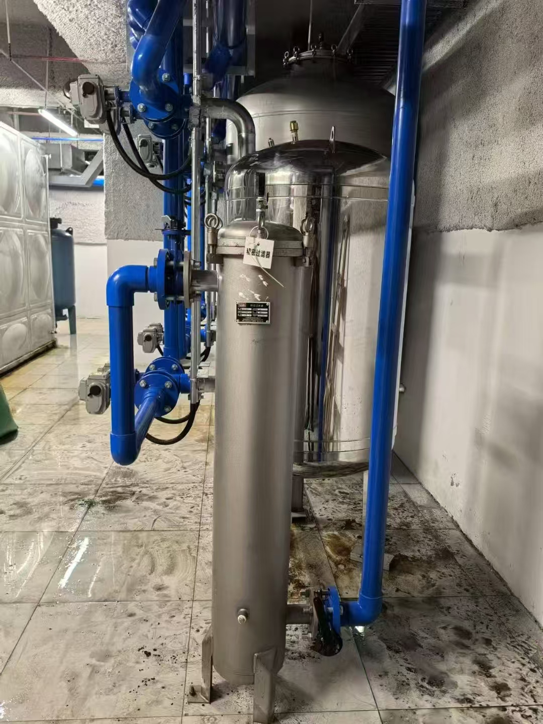 2024.12.22海口市新黨校不銹鋼過濾器安裝完成 (2).jpg